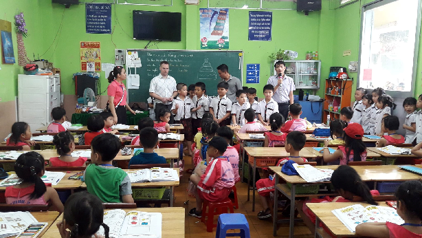 Giáo viên trường Tiểu học Trưng Vương giới thiệu về lớp học ở lớp Một